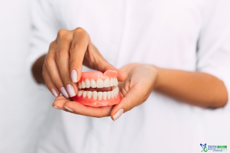 Removable dentures cost in Egypt
&nbsp;